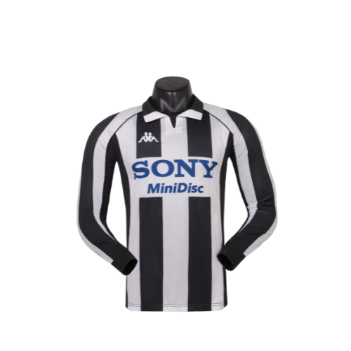 Juventus 1997-1998 Long Sleeved Jersey